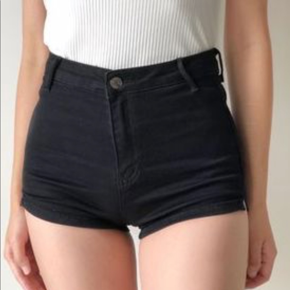 American Eagle Hi-Rise-Shorts